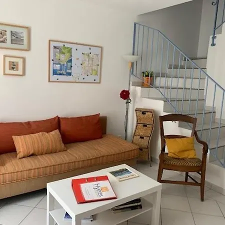 Maison Centre Climatisee 2 Terrasse * 耶尔